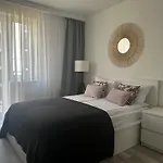 Departa Apartamenty - Port - Towarowa 6